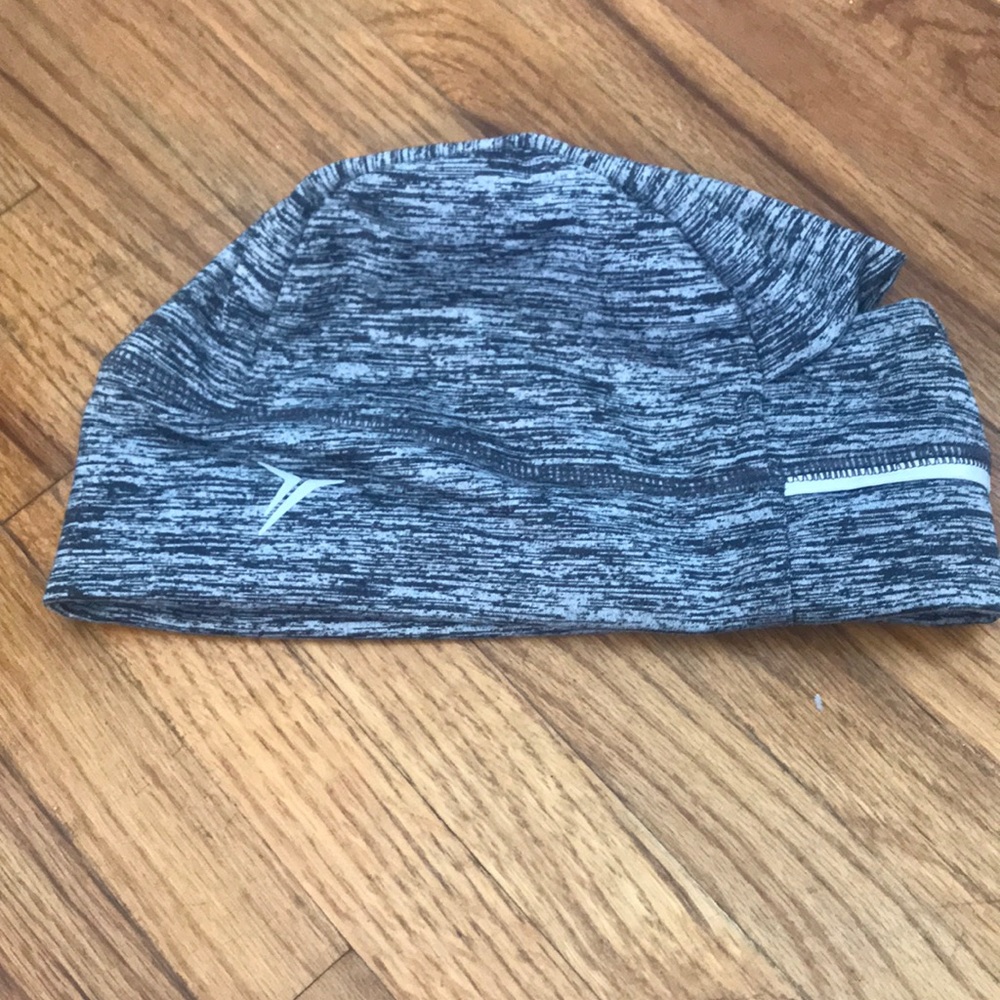 Gray hat